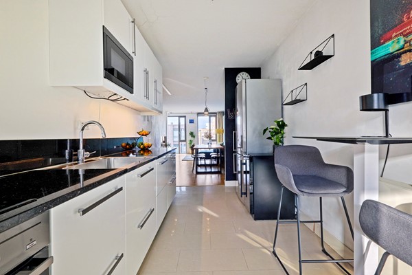 Medium property photo - Julius Pergerstraat 148, 1087 KP Amsterdam